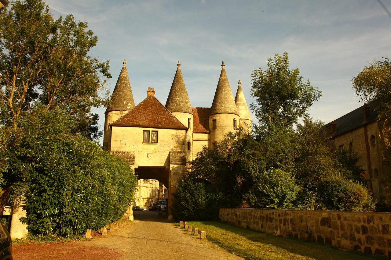 Hotel De L'Abbaye De Longpont Екстер'єр фото